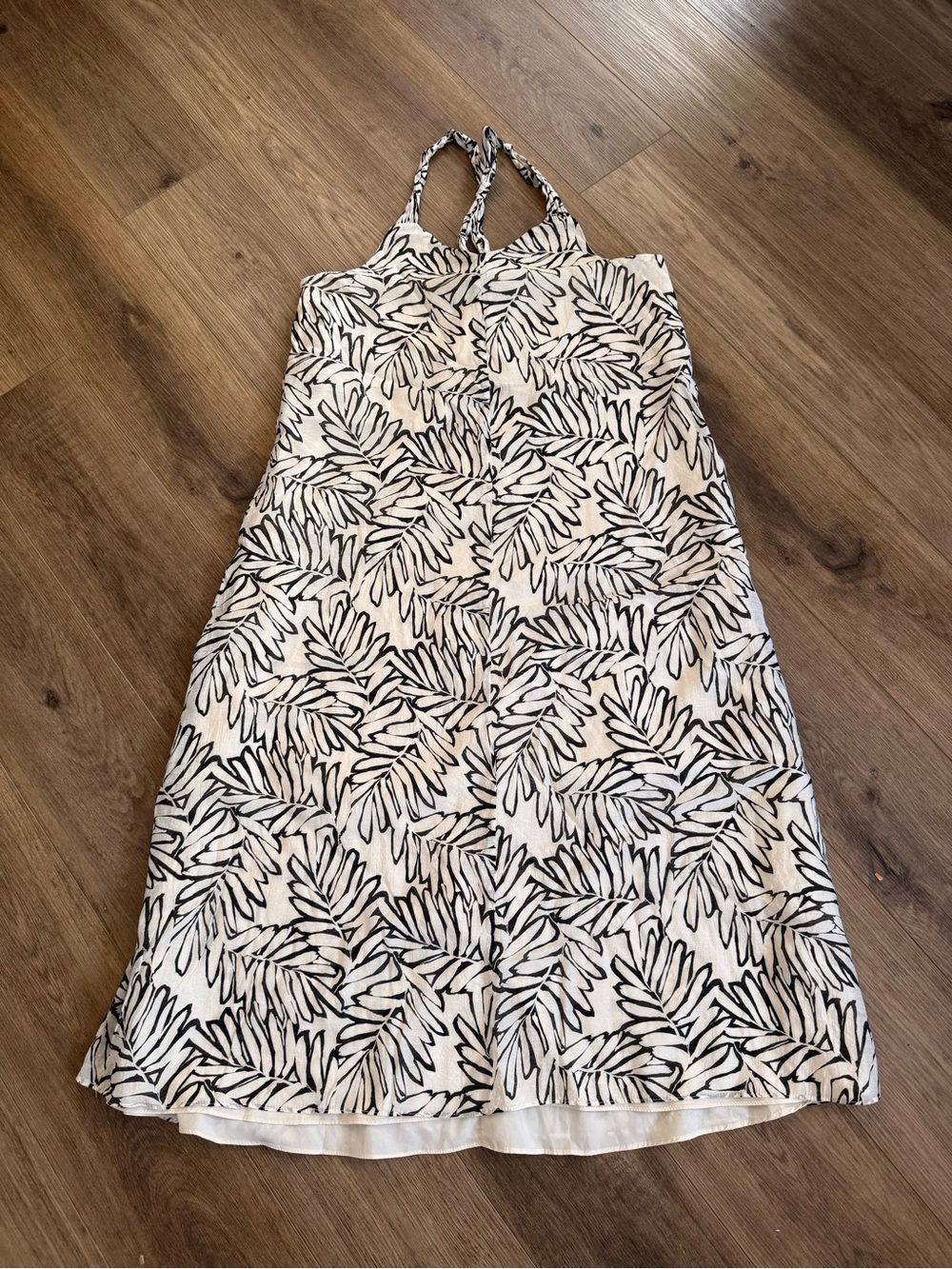 Halogen White Maxi Dress with Black Leaf Print Size XL